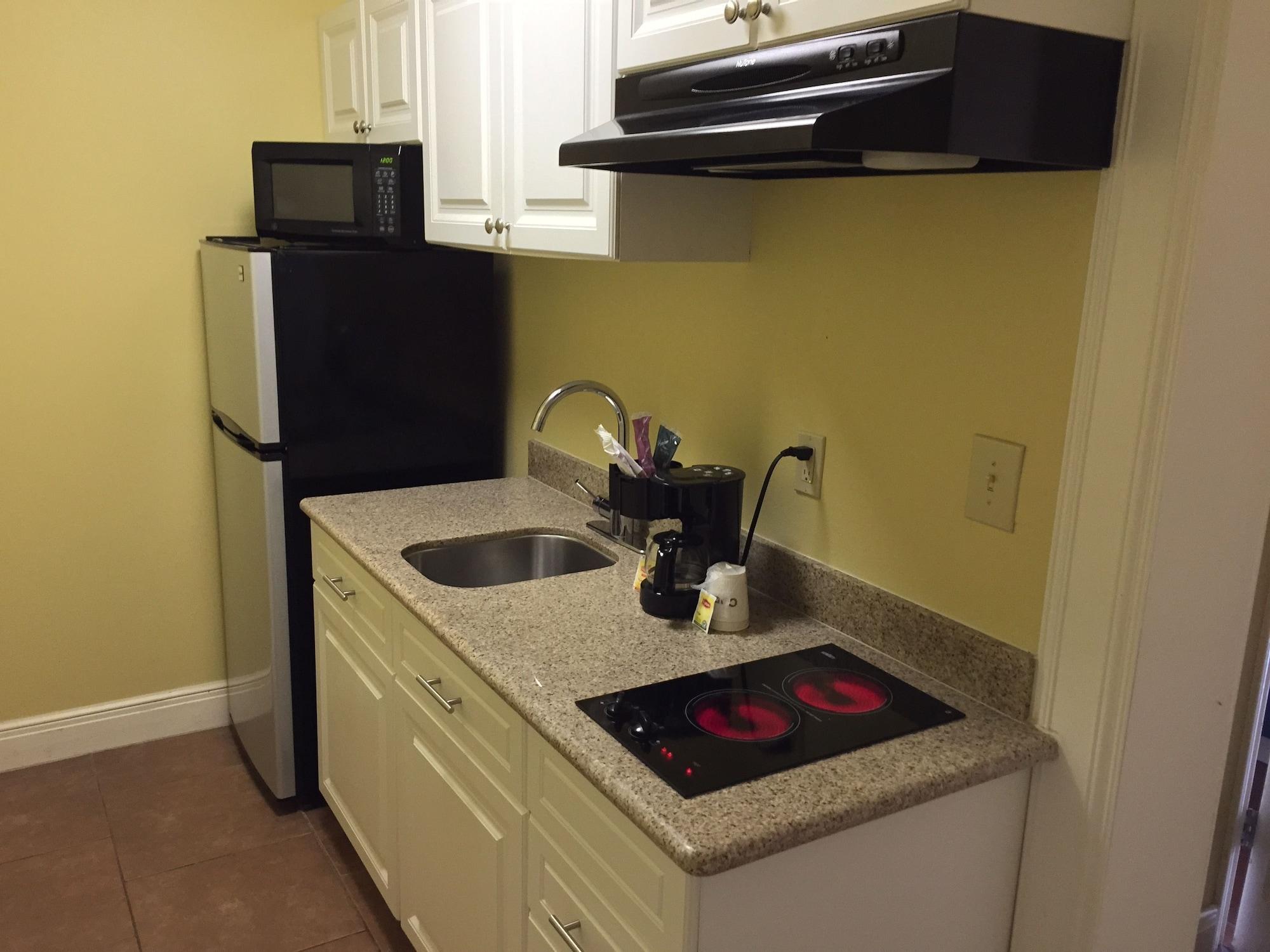 Ramada By Wyndham & Suites South Padre Island Eksteriør billede