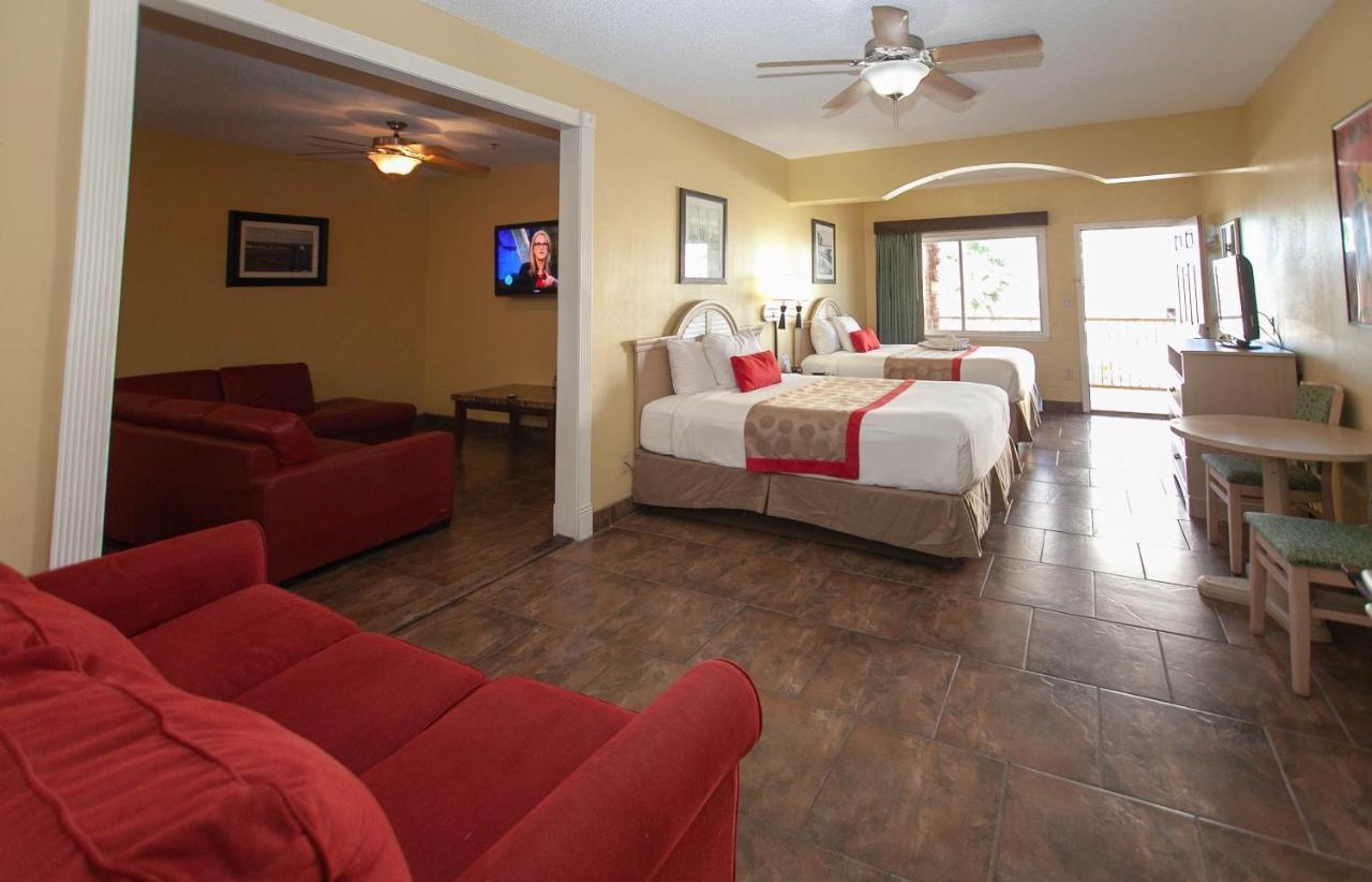 Ramada By Wyndham & Suites South Padre Island Eksteriør billede
