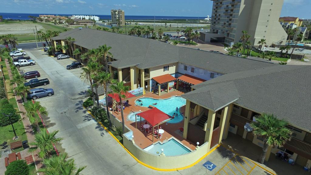 Ramada By Wyndham & Suites South Padre Island Eksteriør billede