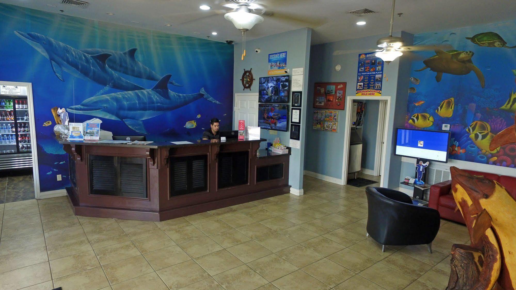 Ramada By Wyndham & Suites South Padre Island Eksteriør billede